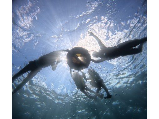 【沖縄・慶良間】ケラマ諸島チービシエリアで海遊び！ボートシュノーケリングの画像