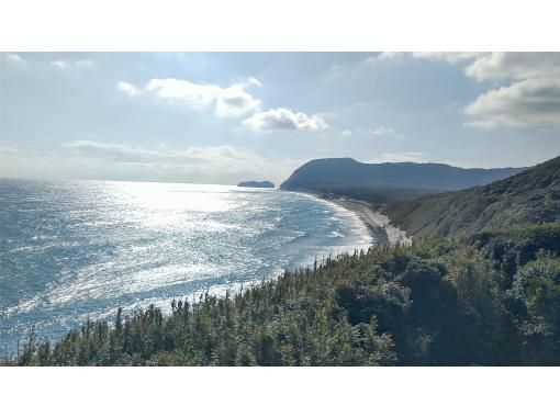 【東京・伊豆諸島】2026年4月18日(土)～19日(日) 島サイクリング「新島」。世界で希少なコーガ石の美しい島をサイクリングで巡るの画像