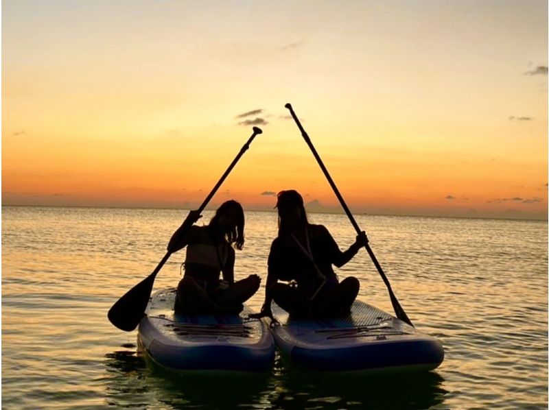 [Miyakojima / Same-day reservations OK!!] Opening sale! ★《Limited to one group》Private Sunset SUP Tour★ Miyakojima's most popular and relaxing Sunset SUP tour!の紹介画像