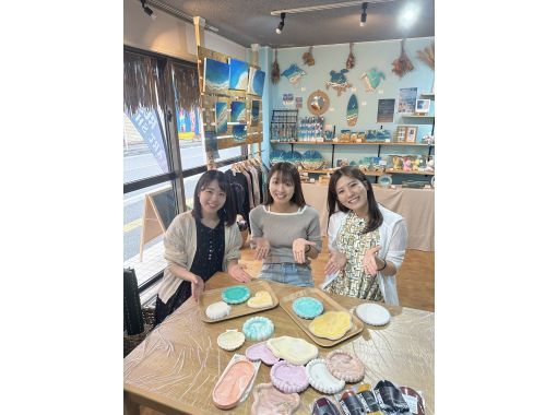 [石垣島/體驗]只有這裡！ Jesmonite 體驗♡製作具有精緻石頭質感的托盤の画像