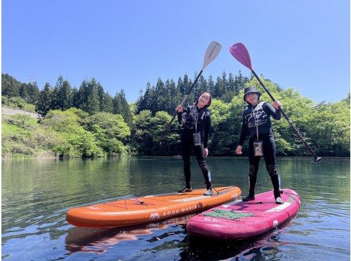 【群馬・四万温泉】SUP聖地！人気の四万湖でサップ体験 1人乗りシングルSUPボードの画像