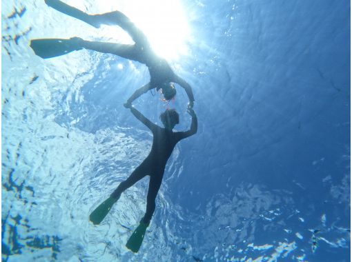 【東京・神津島】【初プラン！】【送迎付】東京初の星空保護区で、海も星も楽しんじゃおう！シュノーケリング、星空ガイドセットプラン！の画像