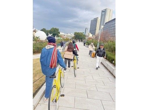 [Osaka, Nakanoshima] Monitor tour price! A bicycle tour that only Osaka locals can do! And a samurai and ninja experience!の画像