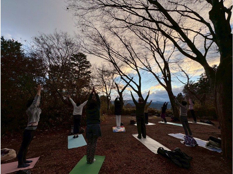 【北海道・SUP体験】透明度の高い支笏湖の湖面をクルージング！SUP体験（半日コース）の画像