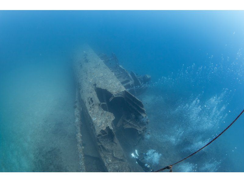 【沖縄・沈船エモンズ】器材&GoPro付き 沈船エモンズ 歴史の一端を垣間見る