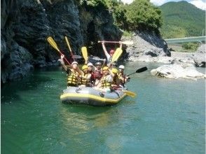 [Shizuoka Fuji] Fujikawa rafting tour (about 2 hours)