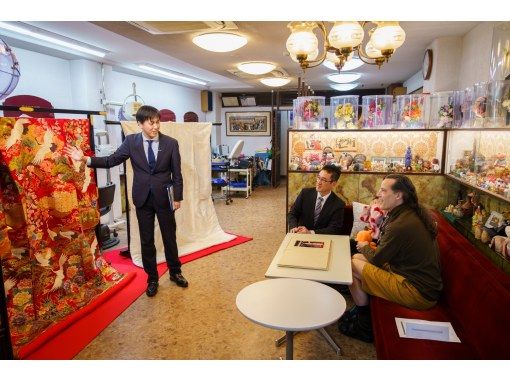 【奈良・奈良市】創業102年の老舗貸衣裳店が届ける特別な着物体験 ～人生における重要な時に羽織られてきた「打掛」を体験する特別なプラン～の画像