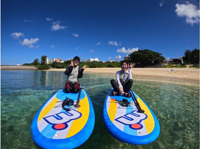 [Okinawa, Yomitan Village] Beginners welcome! One group fully reserved, free photos! Secret Beach SUP & Snorkeling Tour! Make the best memories in the beautiful sea of the west coast ♪の紹介画像