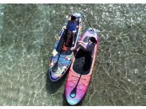 【宮古島・1組限定完全貸切・他者無し・少人数制！】ドローン撮影付き？カラフルSUP体験ツアー！⭐️元USJダンサーイケメンガイドが担当⭐️