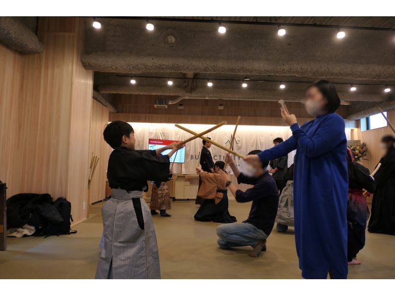 [Asakusa, Tokyo] <Samurai Swordsmanship and Archery Experience> Travel back in time and experience the world of the samurai!の紹介画像