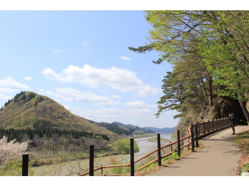 【北海道・SUP体験】透明度の高い支笏湖の湖面をクルージング！SUP体験（半日コース）の画像