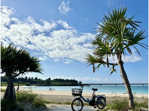 【沖縄・宮古島】電動アシスト自転車をレンタルして島時間を満喫しよう！の画像