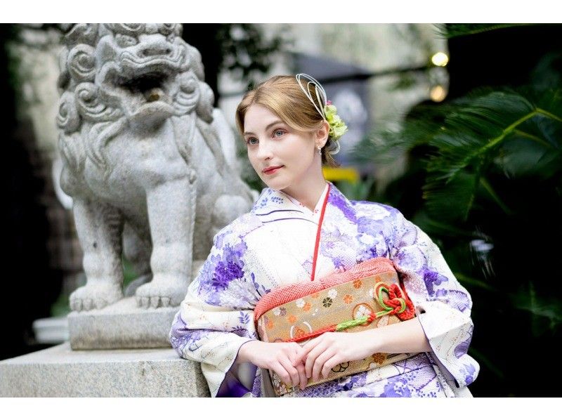 【 Osaka / Shinsaibashi】Kimono photo at Shinto shrinesの紹介画像