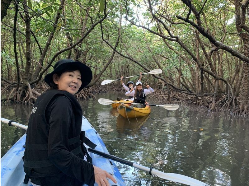 [Okinawa, Ishigaki City North] 60 minutes free time mangrove canoe experience short courseの紹介画像