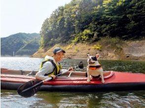 【福島・飯坂温泉】ペットと一緒プラン！水源地の美しい自然が育む高い水質のダム湖をカヤックでツーリング