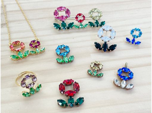 [Tokyo, Ueno] 6 hours to make "Pixel Flower" accessories using the traditional technique of "Yosemono"の画像