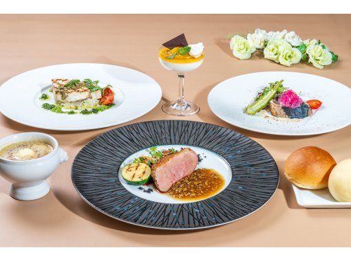 【兵庫・神戸】19:15発ナイトクルーズ「フレンチ(ルーナ)コース」鮮魚・お肉・デザートなど♪船上で過ごす特別な時間を！の画像