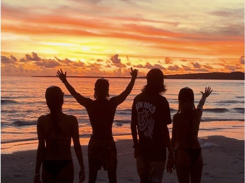 [Miyakojima] Sunset SUP Experience | Beginners welcome! A relaxing and photogenic time with stunning views ♪の紹介画像