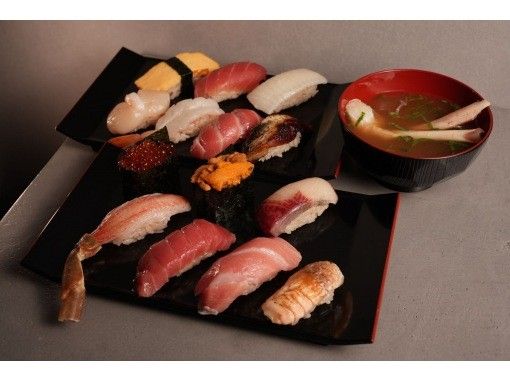 [Tokyo, Ginza] Experience Japanese food culture! Sushi making experienceの画像