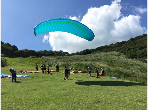 [Shizuoka/Izu] Paragliding experience at Imaihama! Half-day courseの画像