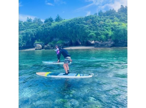 【今帰仁村、古宇利島、美ら海水族館、ジャングリア周辺開催】うちなんちゅ（沖縄在住者）限定SUP体験♪ 思い出の写真は無料プレゼント♪の画像