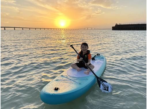 貸切で特別なひとときを。サンセットSUPツアー♪ 温水シャワー&ドライヤー完備で、ツアー後も快適に♪の画像