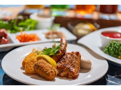 ☆Only available from June to September [Twilight/Night Cruise] A popular summer plan! "Beer Garden Cruise" one plate + all-you-can-eat salad bar with bread and dessertsの画像