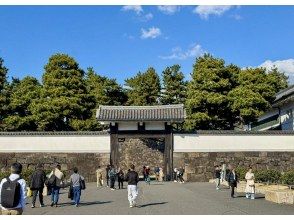 从皇宫到东京站的历史徒步之旅