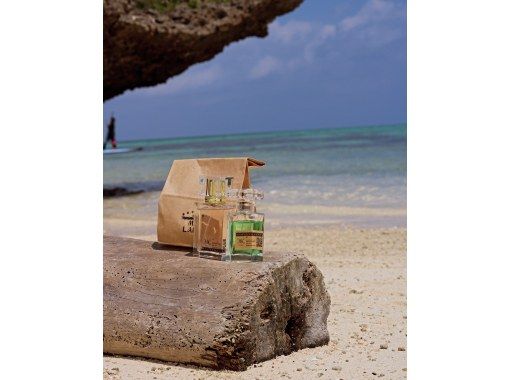 【沖縄・石垣島レジャー体験】雨の日オススメ！旅の思い出に！SNS映えする香水手作り体験（50ml）！≪女子旅・カップル・子連れにオススメ≫の画像