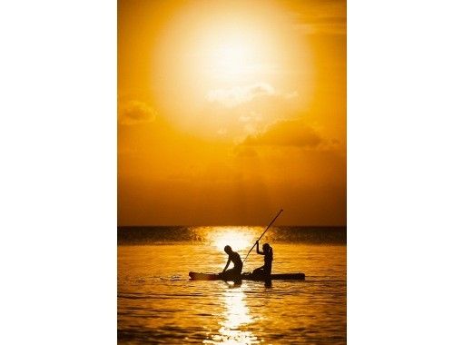 《Miyakojima》【Fantastic】★Sunset tour★Clear SUP【Free photos and video data】【Free rental】Opening commemorative sticker present☆の画像
