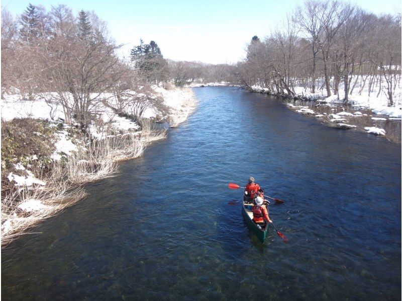 【北海道・SUP体験】透明度の高い支笏湖の湖面をクルージング！SUP体験（半日コース）の画像
