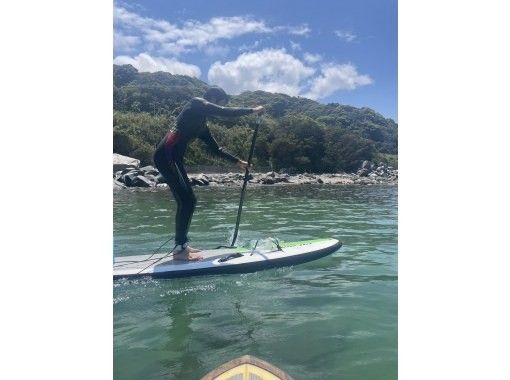【福岡・糸島】自然豊かな糸島の海を優雅にSUPクルージング！女性やカップルにも人気で、健康志向の方にもオススメ！無料撮影付きの画像