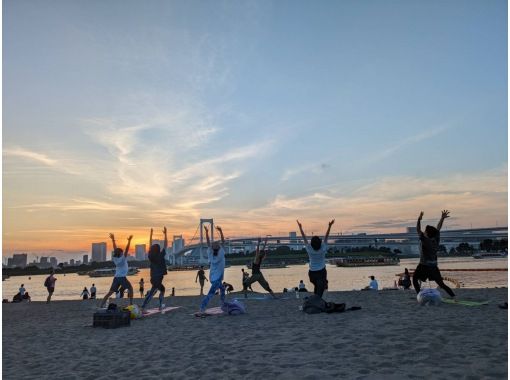 9/28【お台場海浜公園】ビーチヨガの画像