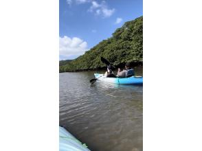 【石垣島・川平湾】石垣島の大人気川平湾でカヤックツアー！川平湾周辺の無人島上陸＆島人案内＆写真付き（2時間）（近隣施設の利用付・送迎可）