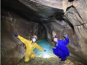 【福岡・北九州】平尾台洞窟探検(ケイビング)神秘の地底湖ツアー
