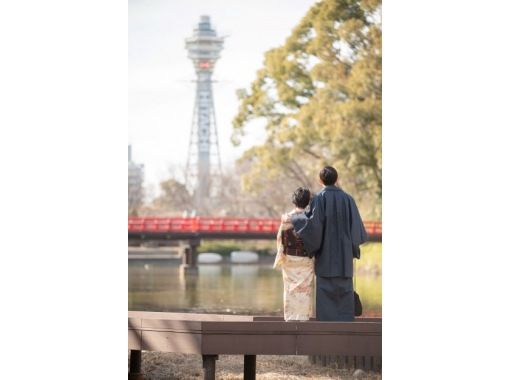 [大阪・新世界] 日式情侣写真拍摄（摄影师陪同）の画像