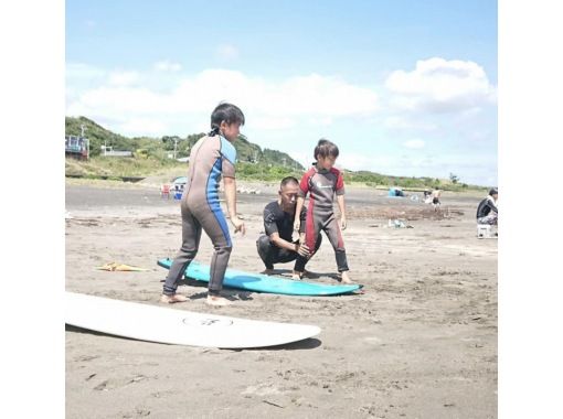 [Chiba, Kujukuri] Surfing school on Chiba's Taito Coast. First time surfing / experience / from children to senior classes!の画像