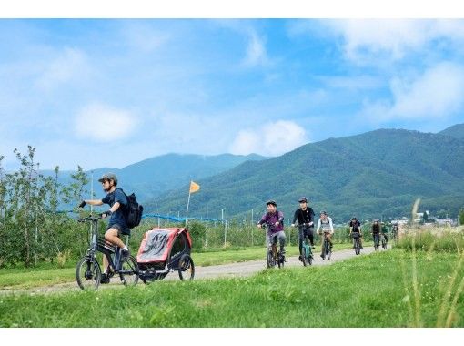 [Nagano, Ina Valley] Guided bicycle tour "Collect delicious food: Galette hunting"の画像