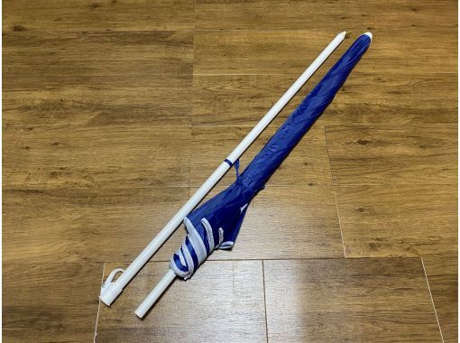 《ビーチパラソルレンタル》空港から車で10分の画像