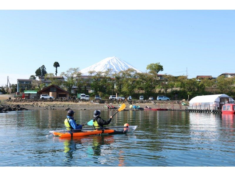 [山梨县，河口湖]轻松的上午10点计划清晰的皮划艇体验の紹介画像