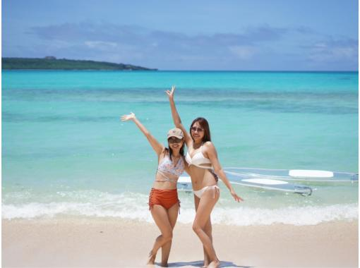 [โอกินาว่า มิยาโกจิม่า] ล้างทรัพย์! ทัวร์ SUP ส่วนตัวพร้อมถ่ายภาพด้วยโดรน (ประมาณ 2 ชั่วโมง)の画像