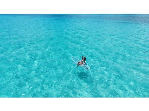[Okinawa, Miyakojima] Clear Sup! Fully chartered private SUP tour | Plan with drone photography (about 2 hours)の画像