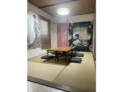 【東京・押上】東京スカイツリーすぐ近くの静かな隠れ家で日本の書道を体験しよう!好きな文字を書いて2つの作品作り、全てお持ち帰り可 【東京・押上】東京スカイツリーすぐ近くの静かな隠れ家で日本の書道を体験しよう!好きな文字を書いて2つの作品作り、全てお持ち帰り可