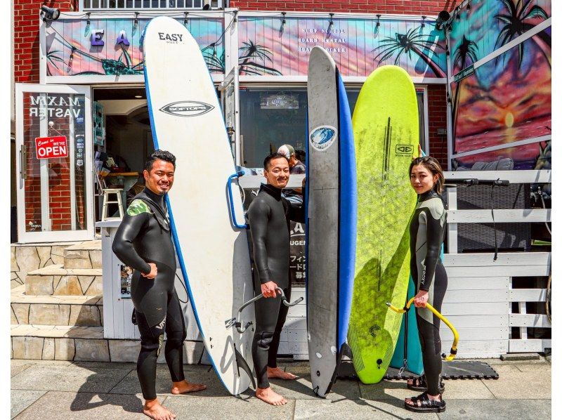 神奈川・藤沢・サーフィン体験】《団体割》 海まで1分 初心者でも安心