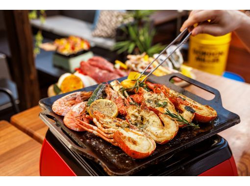 【프리미엄 플랜】《이세 새우 첨부》호화 BBQ&비어 가든 2H 음료 무제한 첨부 5500엔の画像