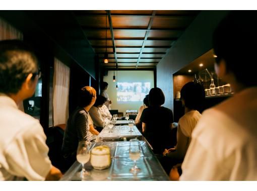 【東京・浅草】初心者向け！日本酒テイスティング＆オリジナルお土産づくり（ミニ菰樽）60分の画像