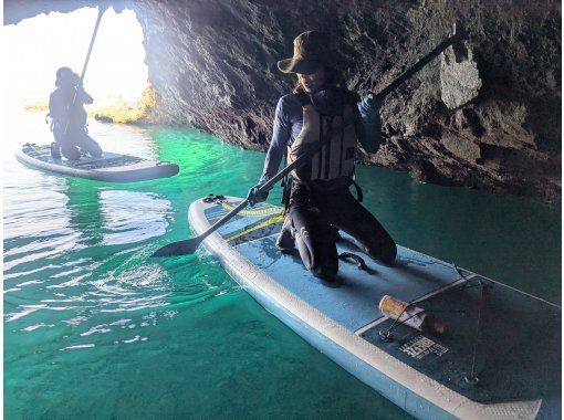 [Hokkaido, Shakotan Town, Mikuni] Shakotan Blue & Cave SUP Tour Be amazed by the blueness of the sea! Free photo dataの画像