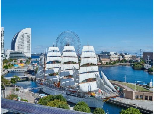 帆船日本丸「総帆展帆」＆京急ミュージアムで横浜社会科見学巡りバスツアー　～中華街で使えるはまポン1,000円分付～【029029-1416】の画像