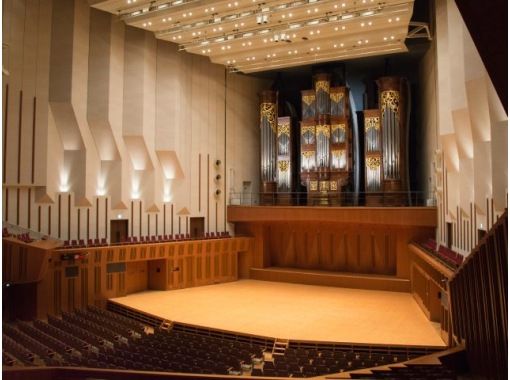 【東京・池袋】リニューアルした芸劇へ！東京芸術劇場パイプオルガンコンサートと自由学園明日館見学さんぽ【029029-1406】の画像