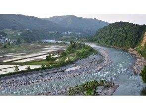 【新潟・津南町】河岸段丘と、水田広がる広大な台地を体感する。地形が織りなす絶景を巡る、津南ジオサイクリング